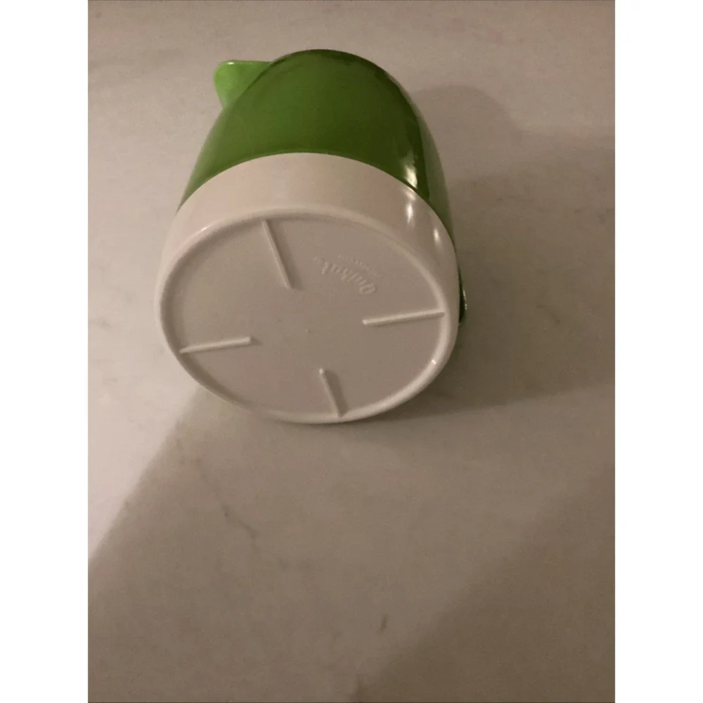 1970's Quikut Double Walled Insulated Green White Pitcher For Hot Or Cold Liquid